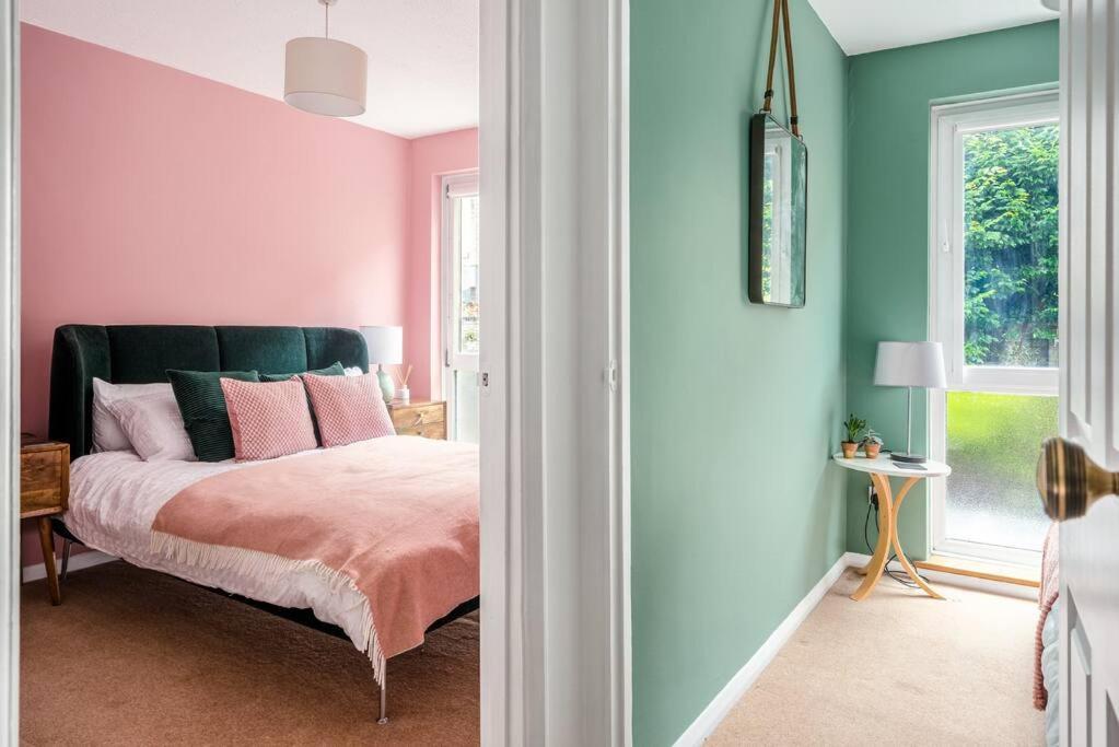 Stunning 4 Bedroom House In Central Bath Bagian luar foto